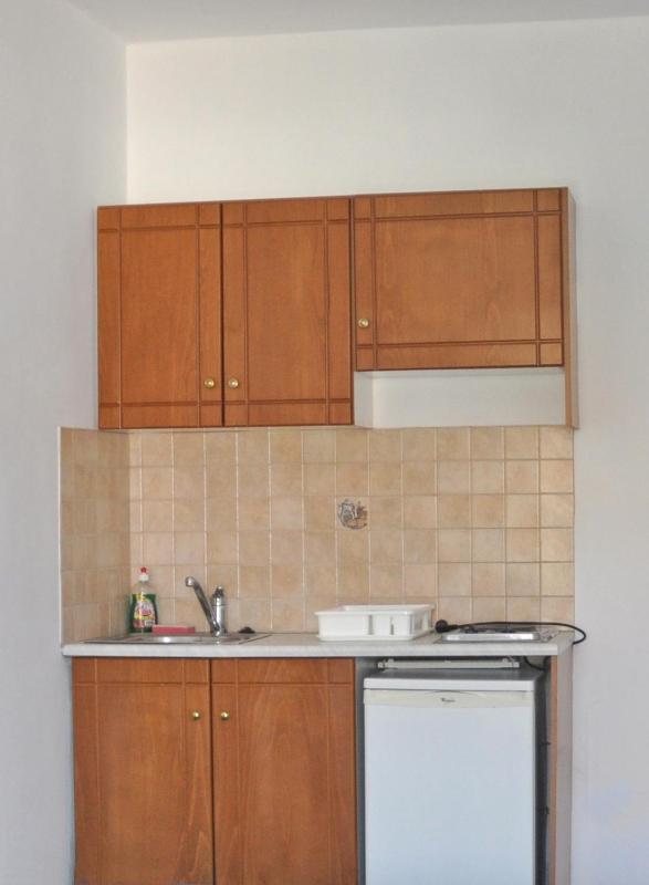 Standard Triple Room with Sea View image 4