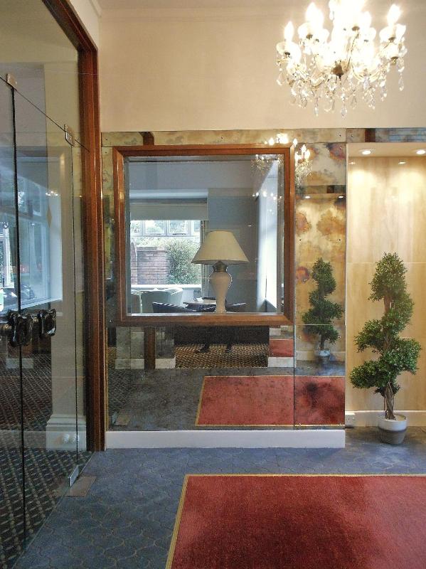 Burley Court Hotel - image 37