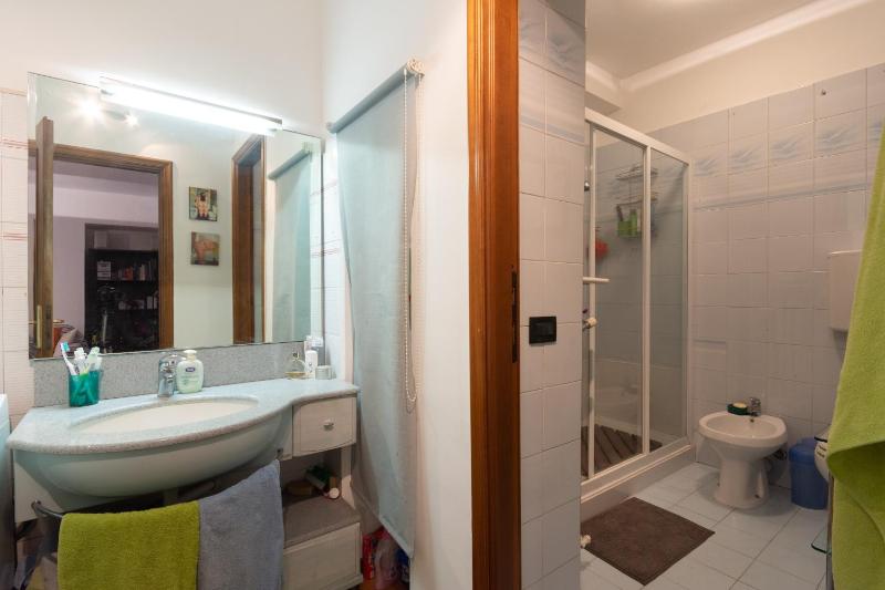 GuestHost - Crocetta&Politecnico Huge Apartment - image 12