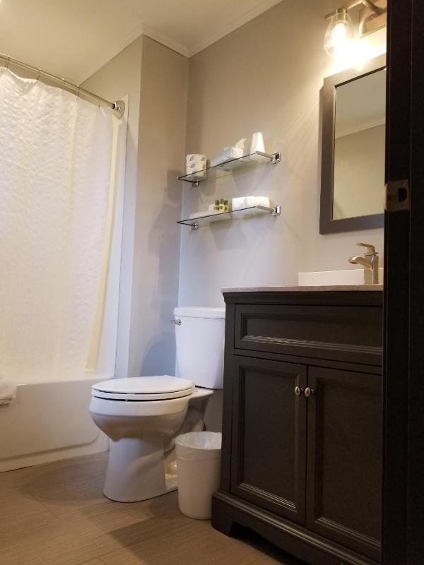 Deluxe Double Room image 2