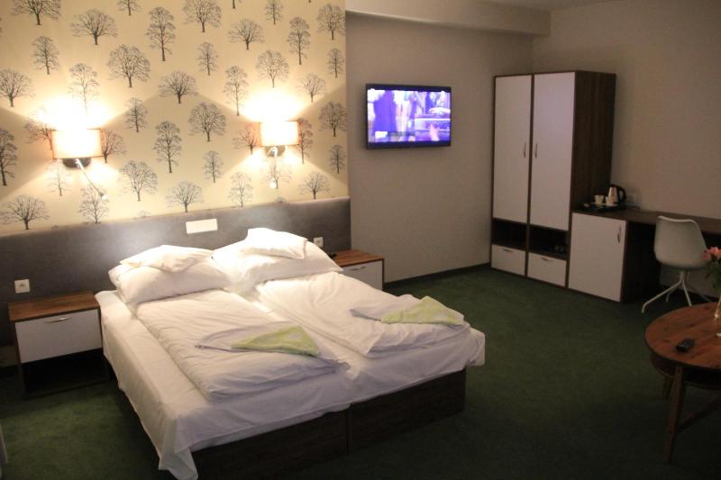 Apartment image 3