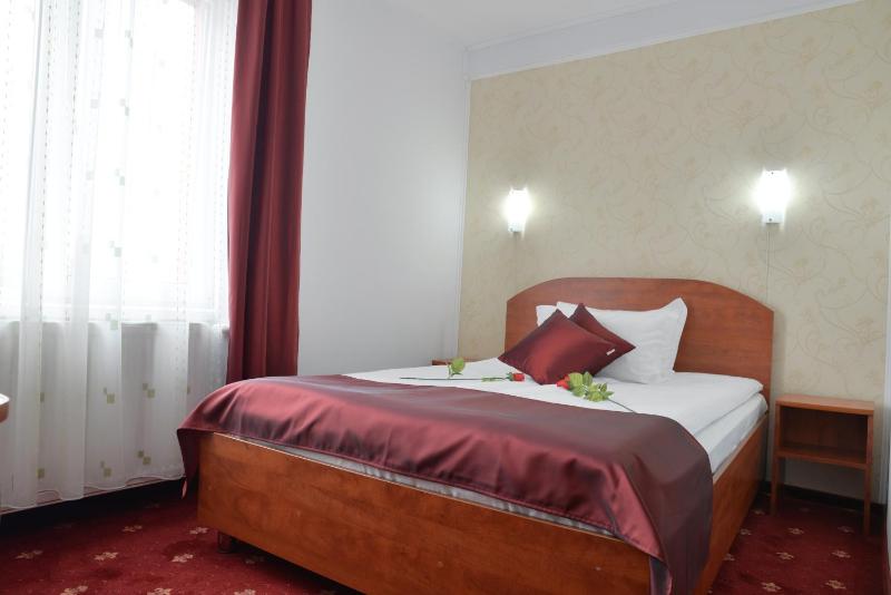 Double Room image 1