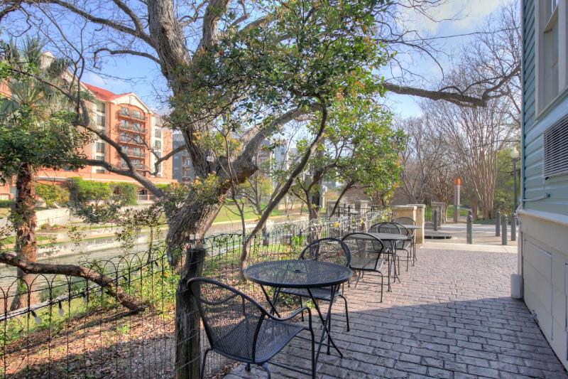 Inn On The Riverwalk - image 34