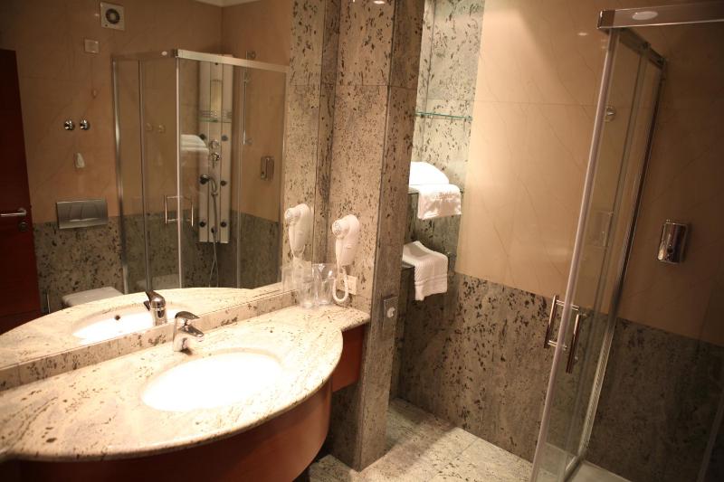 Exclusive Room image 3