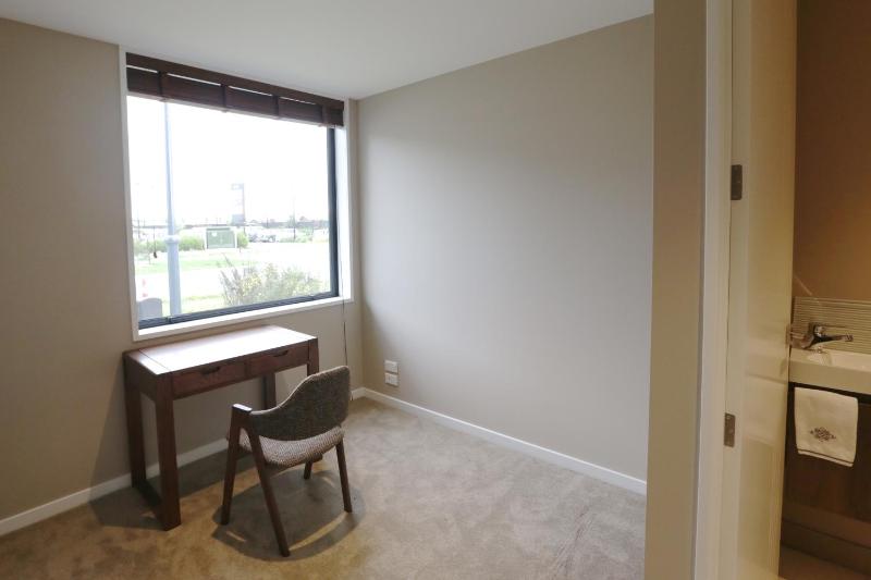 Golden Sun Apartment -Two bedrooms Three bedrooms - image 3