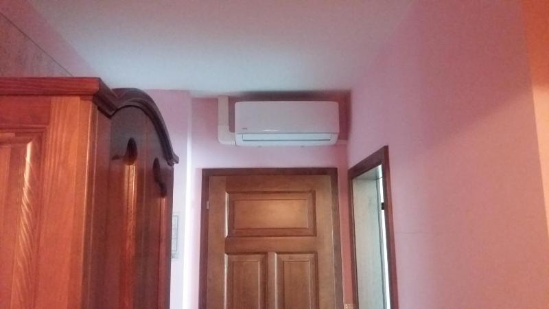 Twin Room image 3