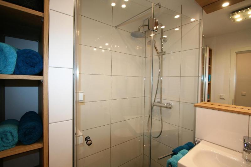 Apartment image 3