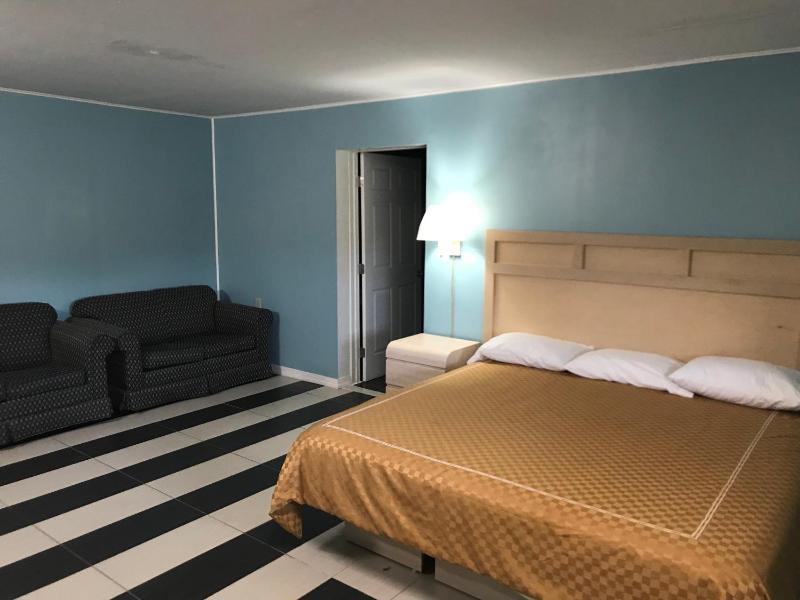 King Room - Disability Access image 4