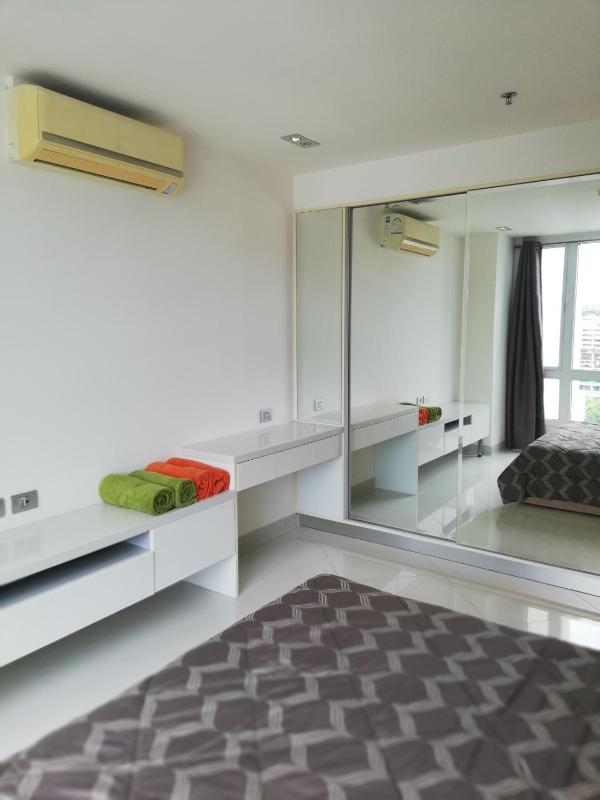 The View Cosy Beach Residence - image 5