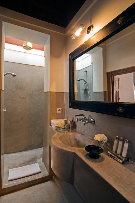 Persia Double Room image 2