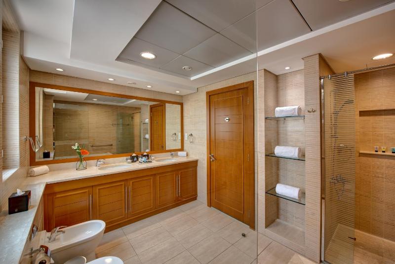 Four-Bedroom Villa image 4