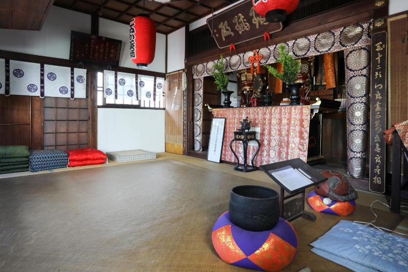 Konuka Yakushi Temple House - image 7
