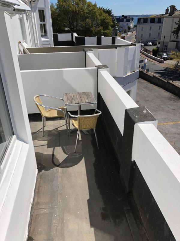 Riviera Hotel - image 15