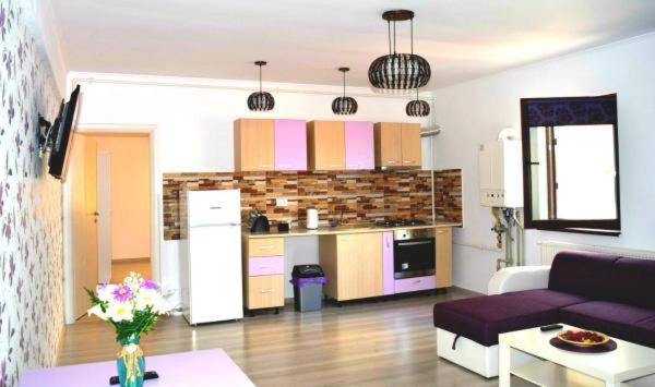 Apartment image 2
