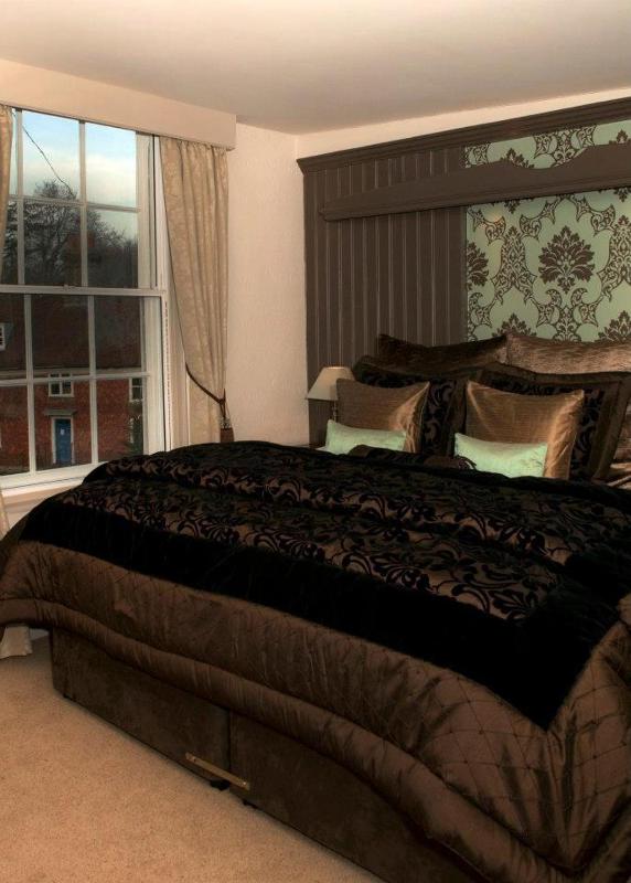 Deluxe Double Room image 1