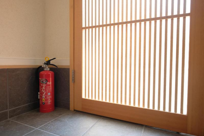 Osaka Guesthouse SAYURI TENGACHAYA Ekimae - image 11