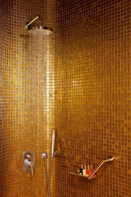 Grand Suite with Private Heated Pool and Caldera View image 3