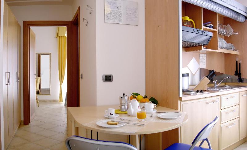 One-Bedroom Apartment image 4