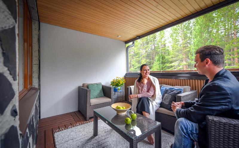 Two-Bedroom Apartment with Sauna - No pets image 2