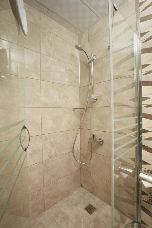Triple Room image 3
