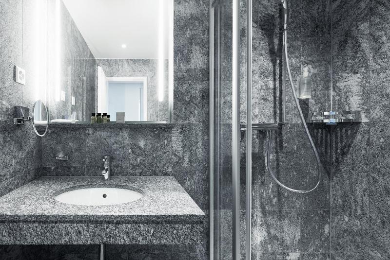 Classic Single Room image 2