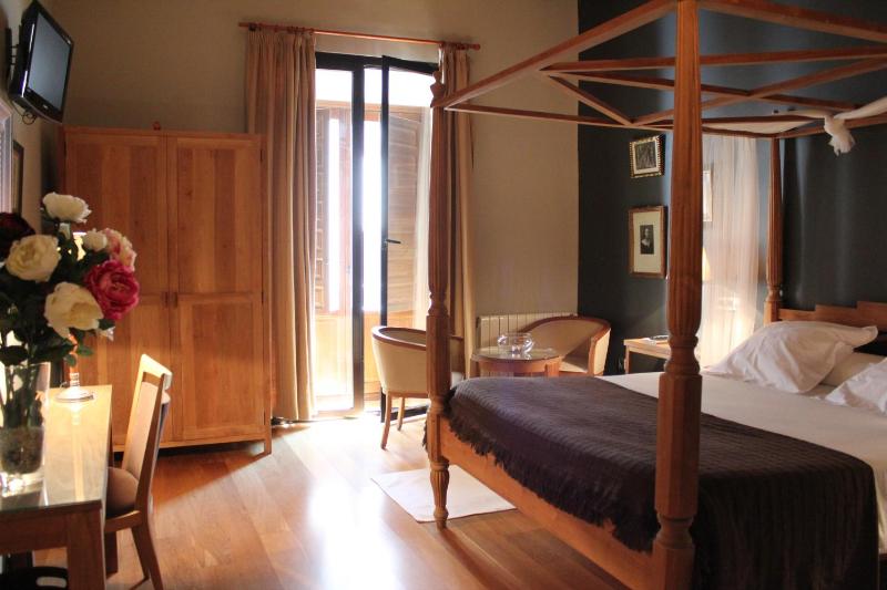 Superior Double Room image 4
