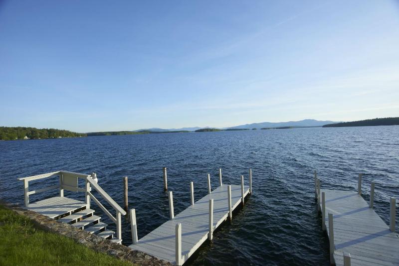 Single Room with Lake View and Balcony image 1