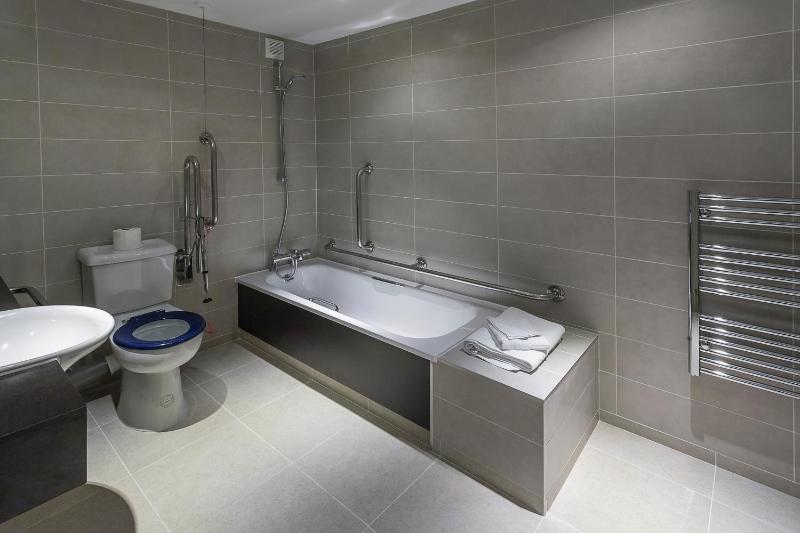 Double Room - Disability Access image 4