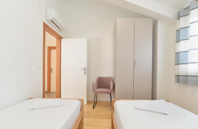 Holiday Home image 2