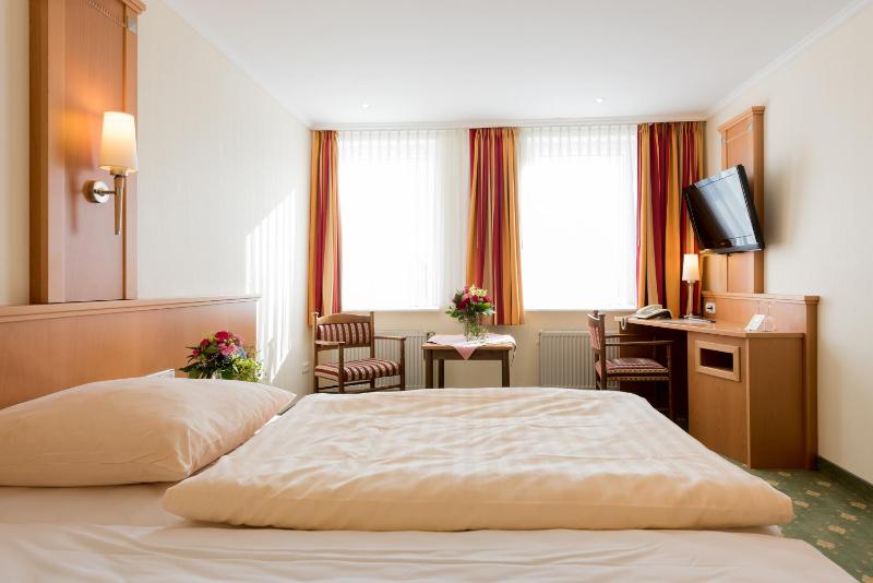 Single Room image 1