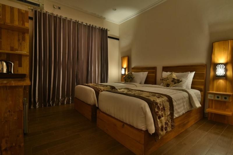 Saka Boutique Hotel - image 14