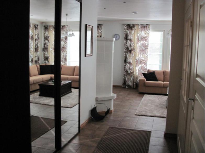 Two-Bedroom Villa with Sauna image 3