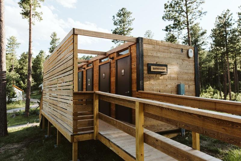 Safari Tent with Shared Bathroom image 3