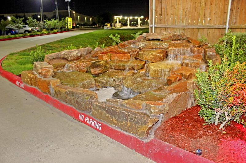 Palacio Royale Houston NW at Beltway 8 - image 15
