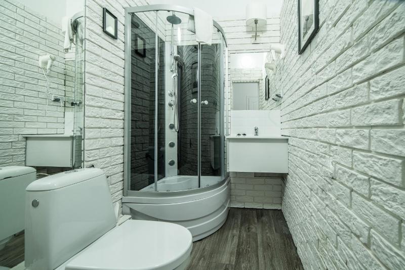 Classic Triple Room image 2