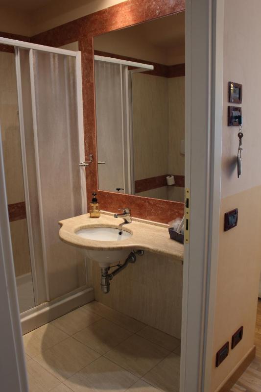 Superior Double Room image 4