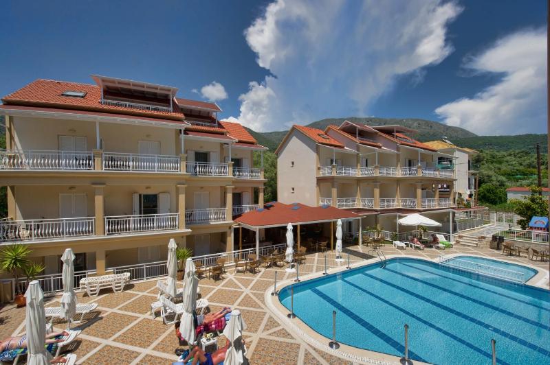 Elena Hotel - image 2