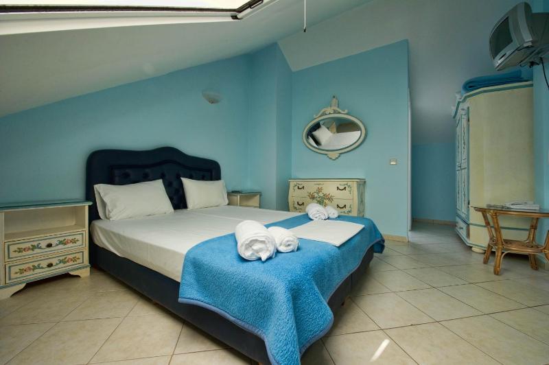 Elena Hotel - image 22