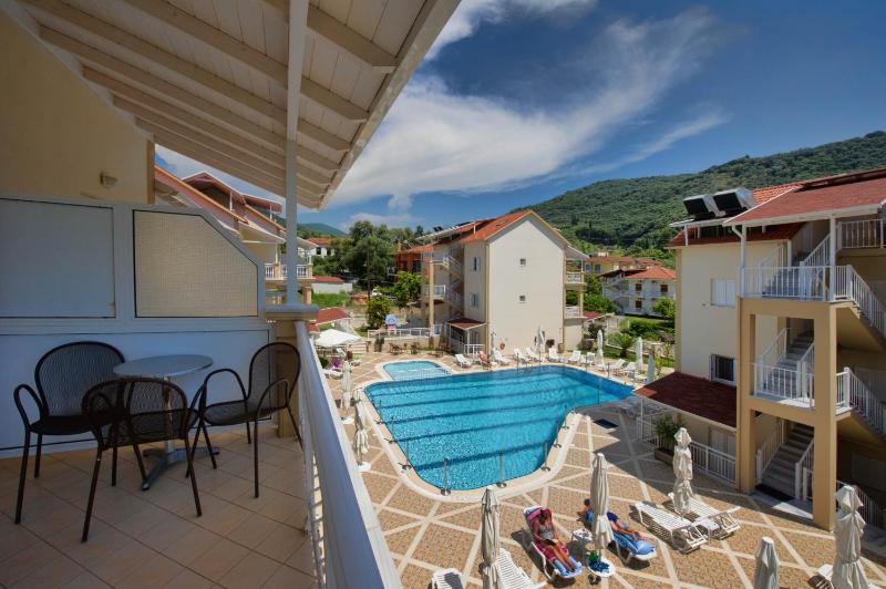 Elena Hotel - image 38