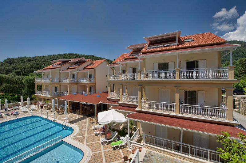 Elena Hotel - image 45
