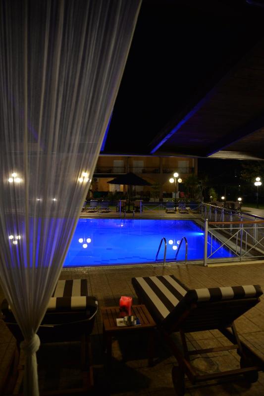 Hotel Kalamitsi Apartments - image 36