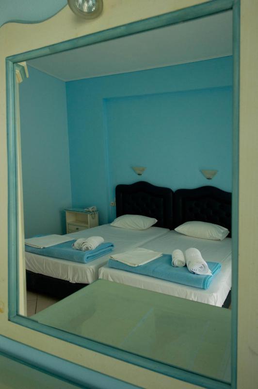 Elena Hotel - image 15