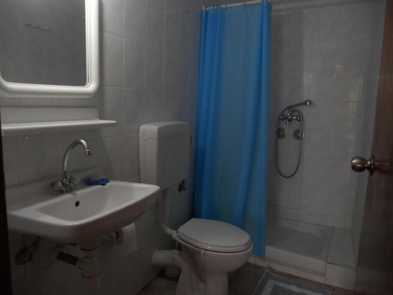 One-Bedroom Apartment - Sea Side image 4