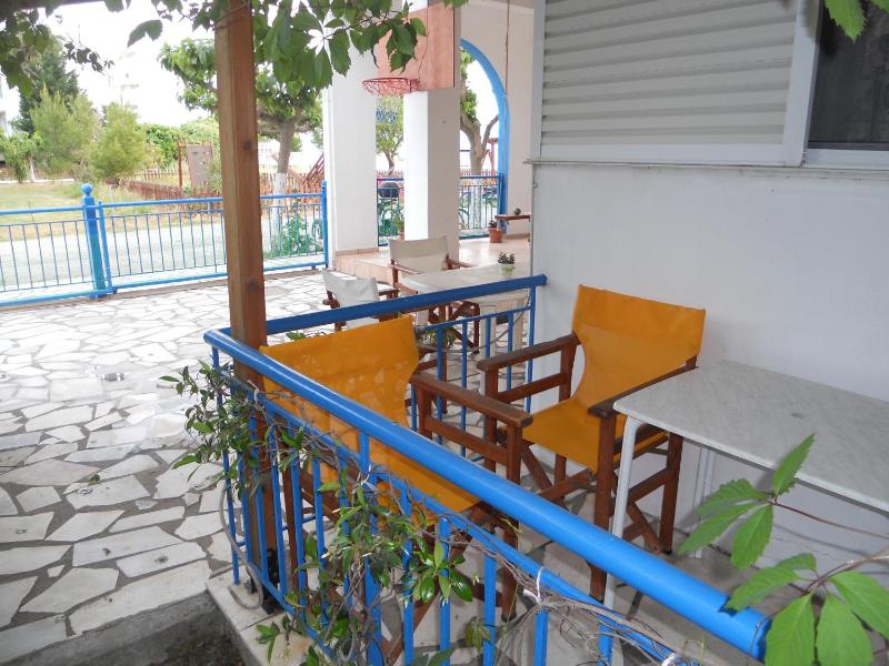 One-Bedroom Apartment - Sea Side image 3