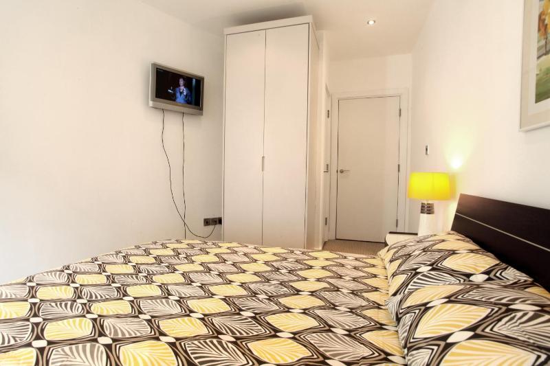 Park Row Apartments - image 15