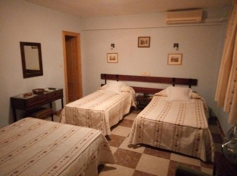 Quadruple Room image 3