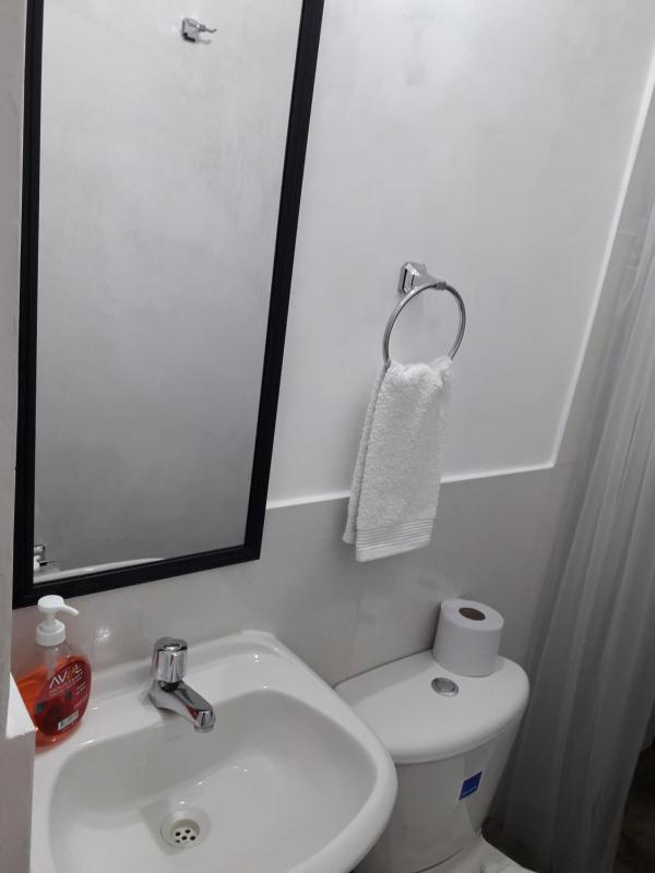 Cozy and Comfortable Home in MIRAFLORES - image 16
