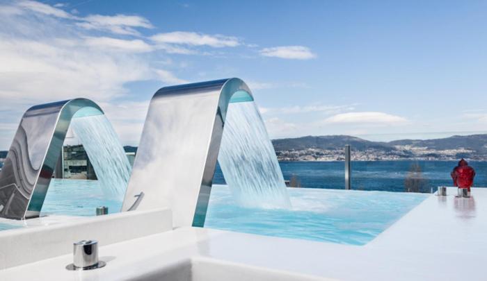 Double or Twin Room with Spa Access image 1