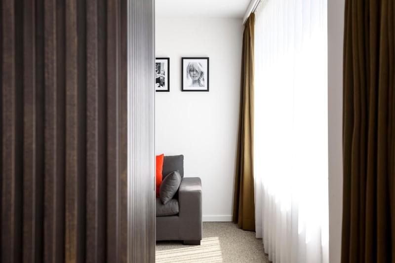 Junior Suite image 3