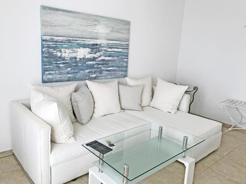 Honeymoon Suite with Sea View image 3